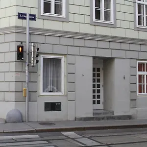 Habitación en casa particular Stadtpark, Viena